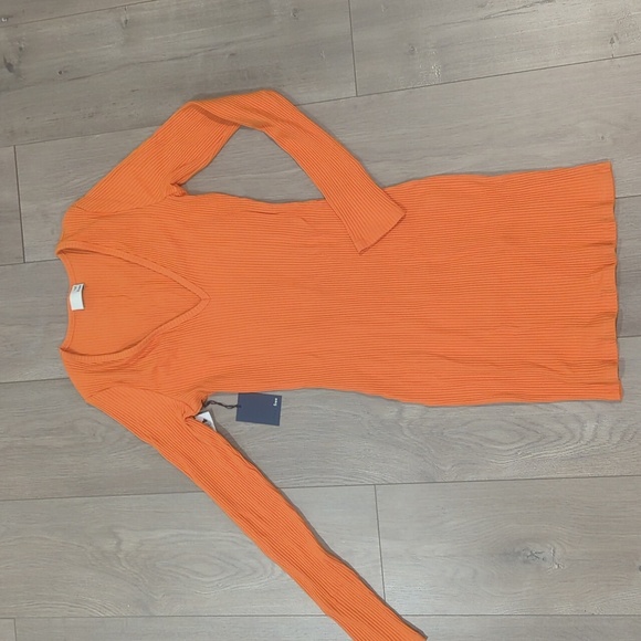 Wilfred free from Aritzia dress - Picture 1 of 4